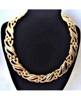 Necklace Chunky Choker Collar Bold Classy Stylish Fashion Statement Glam Gold